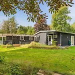 بيت للعطل Renovated Near Water And Nature