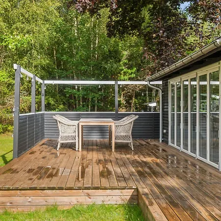 Renovated Near Water And Nature Højslev
