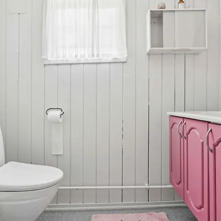 Renovated Near Water And Nature *