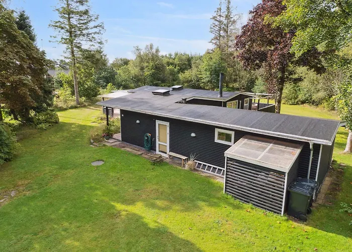 Semesterbostad Renovated Near Water And Nature *