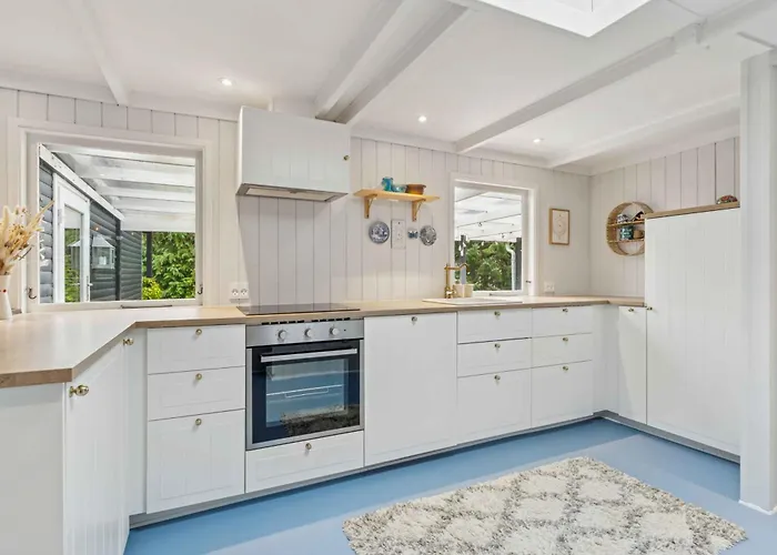 Renovated Near Water And Nature 別荘